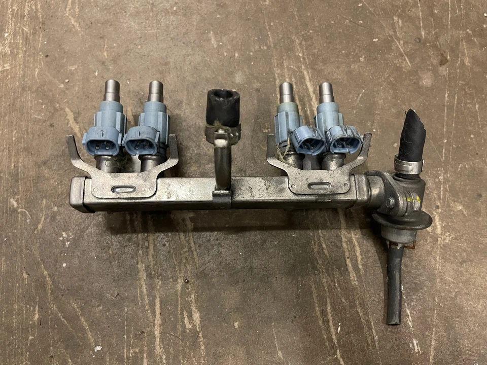 Inyectores de riel de combustible Arctic Cat Procross F 1100 M XF Turbo ZR 12 13 14 7000 9000 Foto 1 de 3