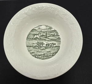 Vintage 5.75" Fruit / Dessert Bowl - Pastoral by Homer Laughlin Embossed Edges - Picture 1 of 11