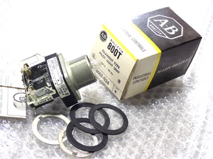 800T-Q24 ALLEN BRADLEY SER N PILOT LIGHT UNIT NEW - Picture 1 of 4