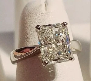 950 Platinum IGI Certified Lab Grown Diamond Wedding Ring 2.50 Ct Radiant Cut - Picture 1 of 15