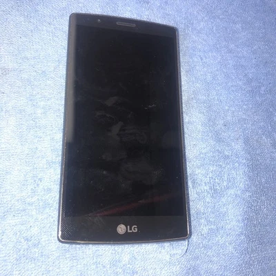 LG G4  smartphone Silver Parts Or Repair. - Image 1 of 2