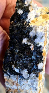 Turmalin Schörl Waldstein Fichtelgebirge Mineralien Gesteine - Bild 1 von 5