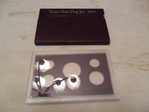 1985 Proof Set Box and Lens ONLY Cover