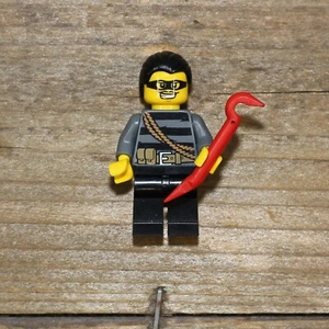 LEGO Burglar cty0363 Exclusive Minifigure 60008 City Museum Break-in - Picture 1 of 4