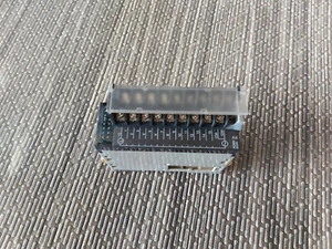 CJ1W-OC211 PLC OMRON N° 1 OK TESTED SINGLE RELAY - Picture 1 of 3