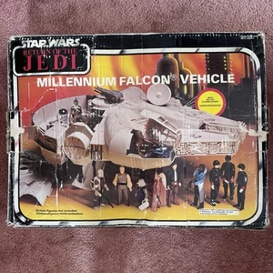 Vintage Star Wars Millennium Falcon 1983 Kenner Vehicle Box ONLY - Picture 1 of 10