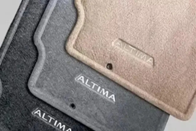 Alfombrillas alfombrillas originales Nissan 999E2-UT010BK Foto 1 de 1