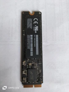 Toshiba 256GB SRIUP SSD - 655-1817B - MacBook Air A1465 (11′′, Anfang 2014) - Bild 1 von 1