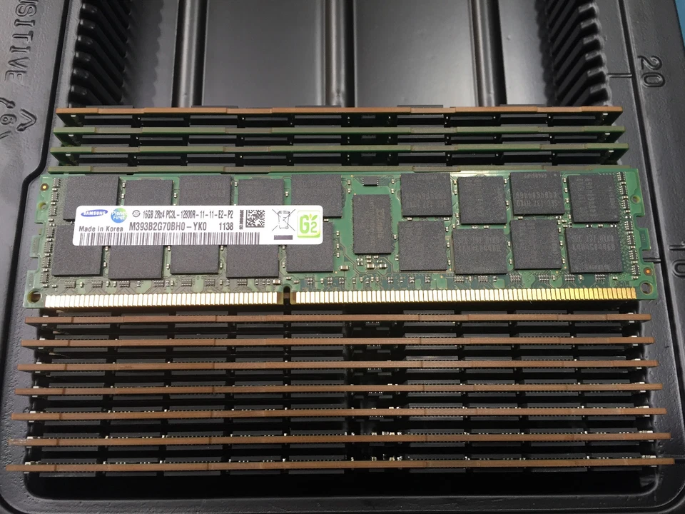 M393B2G70BH0-YK0 SAMSUNG 16GB PC3-12800 DDR3-1600MHz ECC Registered CL11 240-Pin - Image 1 of 4