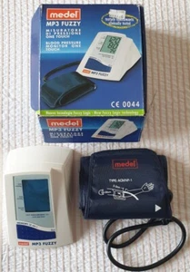 MEDEL MP3 FUZZY MISURATORE DI PRESSIONE ONE TOUCH CE 0044 TESTATO CLINICAMENTE - Bild 1 von 5