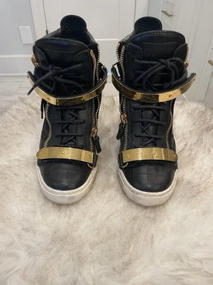 GIUSEPPE ZANOTTI LORENZ WEDGE PLATFORM   Black Crocodile Emboss Sneaker - Image 1 of 4