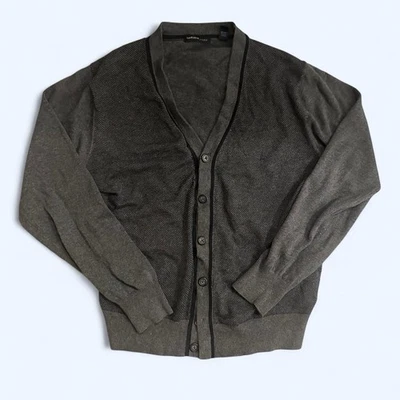 Vintage Van Heusen Men’s Grey and Black Cotton Size M Button Down Cardigan - Image 1 of 4
