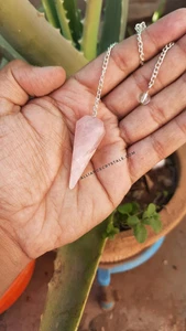 Rose Quartz Crystal Pendulum- Drowsing Healing pendulums with Clear Quartz Beads - Picture 1 of 4
