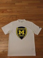 Michigan Wolverines NCAA 2008 Adidas Climalite Men's Soccer Practice Shirt S