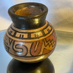 Folk Art Chorotegan Artisan Clay Pottery Small Vase Hand Made - 2.5" - Picture 1 of 6