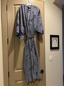 Man’s Japanese Cotton Yukata Robe, 58” - Picture 1 of 3