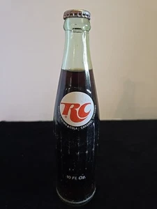 RC Royal Crown Soda 10 oz bottiglia completa anni 70 vintage - Foto 1 di 5
