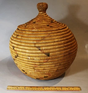 14" Large Antique Alaskan Native Yupik Hooper Bay Coil Woven Basket c. 1935 - Picture 1 of 16