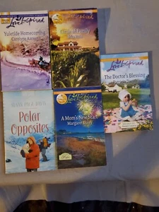 Lot 5 Romance Love Inspired Novels-Yuletide Homecoming, Polar Opposites, Circle - Picture 1 of 8