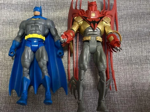 Batman  Mattel Dc Universe Classic Azrael Cover