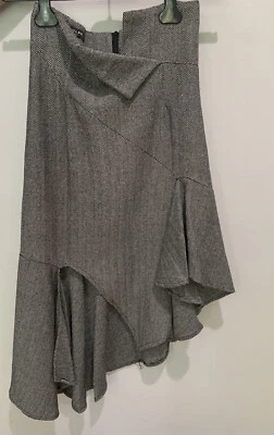 Falda MIDI asimétrica espiga blanca y negra talla S Foto 1 de 4