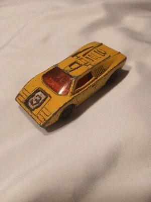  LESNEY MATCHBOX SUPERFAST - LAMBORGHINI COUNTACH - YELLOW 1973 #27 - Image 1 of 4
