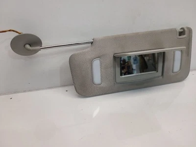 2009-17 Chevrolet Traverse Drivers Left Sun Visor W/ Light *Gray* - Image 1 of 4