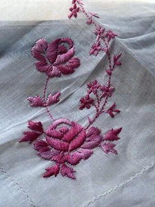 Vintage Embroidered pink Cotton Handkerchiefs, Made in Switzerland new - Picture 1 of 9