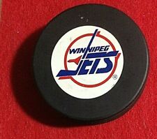 WINNIPEG JETS  VINTAGE  TRENCH  NHL   OFFICIAL HOCKEY PUCK