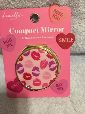 Danielle Creations Compact Mirror " Lips " 1X 2X Magnification See Description - Image 1 of 2