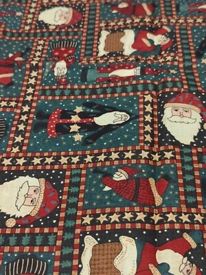 Old World Santas On Green Fabric ("Mum's The World", Debbie Mumm) - Image 1 of 4