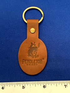Vintage Pendleton Whisky "Bucking Bronc" Leather Key Chain - New - Picture 1 of 5
