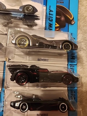 Hot Wheels Toy Collectible Batman lot of seven different cars - Image 1 of 4