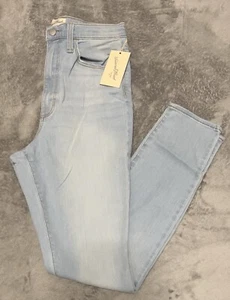 Women’s High-Rise Skinny Light Blue Jeans Size 10 Long - Universal Thread - Picture 1 of 11