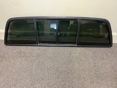 Toyota T100 1997 vidrio trasero usado Foto 1 de 4