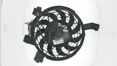 03 04 05 06 07 08 09 Motor y cubierta ventilador radiador Lexus Gx470 88590-60060 Foto 1 de 4