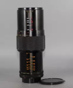 Canon Spiratone 90mm f2.5 1:1 Macro lens in Canon FD mt. f/ A-1 AE-1 - Nice Ex+! - Picture 1 of 8
