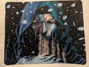 Größere MARVEL COMICS Dr. DOOM Castle!! Anti-Rutsch Optisches COMPUTER MAUS PAD 10x8 - Bild 1 von 6