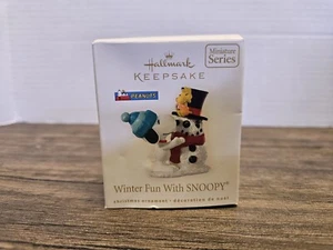 2008 Hallmark Peanuts Winter Fun with Snoopy Miniature Keepsake Ornament - Picture 1 of 4