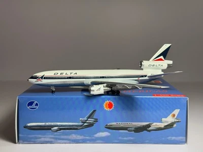 Виджет Aeroclassics 1:400 Delta Air Lines McDonnell Douglas DC-10-30 N602DA - Изображение 1 из 2