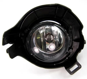 Left Front Bumper Fog Light for Nissan Navara D40 - Picture 1 of 4