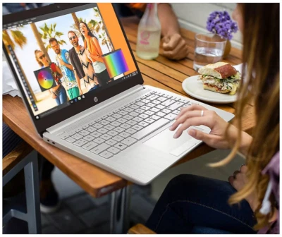 HP Laptop 14-cf2723wm 14" HD N4120 8GB RAM 64G SSD Silver - Image 1 of 4