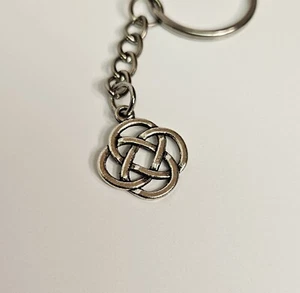 Llavero redondo arte abstracto dije/colgante llavero - metal color plata - Imagen 1 de 5