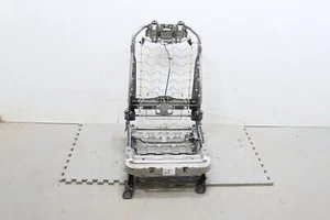 Toyota Tacoma 2016-2023 asiento del pasajero delantero derecho marco de oruga montaje OEM - Imagen 1 de 9