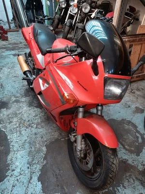 Kawasaki GPZ 1000 RX Ninja - Bild 1 von 4