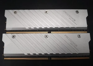 Team Group 32GB 2x16GB DDR4 3600 Flat 16 Samsung B-Die RAM + radiatory FreezeMod - Zdjęcie 1 z 5