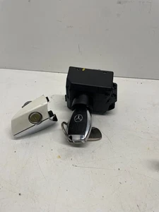 12-16 Mercedes X166 GL450 ML550 ML450 Ignition Switch Module w/ Key OEM - Picture 1 of 7