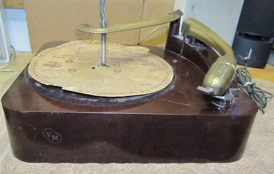 Tocadiscos Cambiador de Discos Vintage V-M Voice Of Music Tri-O-Matic 920 Foto 1 de 4