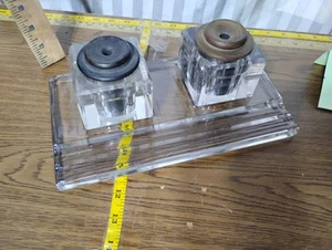 1907 Sengbusch Self Closing Purple Cut Glass Inkwells pair Desk Pen Display  - Picture 1 of 9