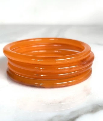 JUEGO DE 4 PULSERAS BRAZALETE “GEMA” RESINA NARANJA CORAL FRANCÉS ANGELIQUE DE PARIS NUEVAS CON ETIQUETAS Foto 1 de 4